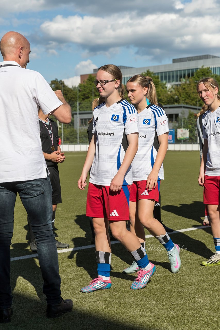 Bild 128 - wBJ Lotto Pokal Finale  Eimsbuetteler TV - Hamburger SV : Ergebnis: 0:3